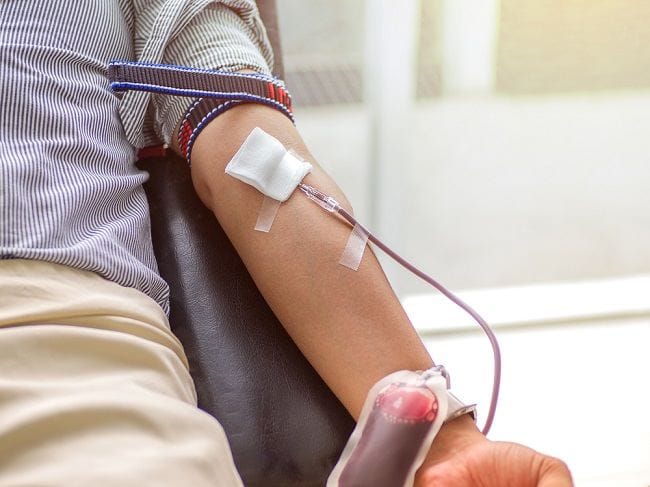 Amankah Mendonorkan Darah Saat Virus Corona Melanda? - Alodokter