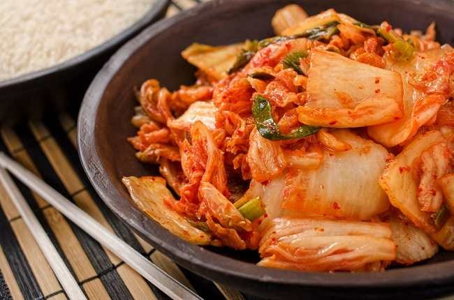8 Manfaat Kimchi bagi Kesehatan - Alodokter