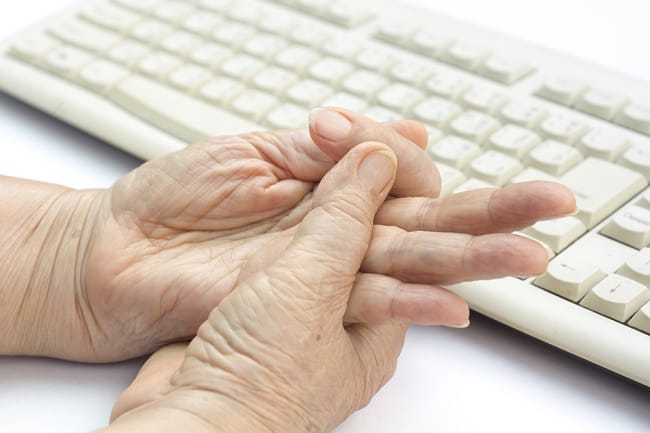 Memahami Paralisis dan Penyebab yang Mendasarinya - Alodokter