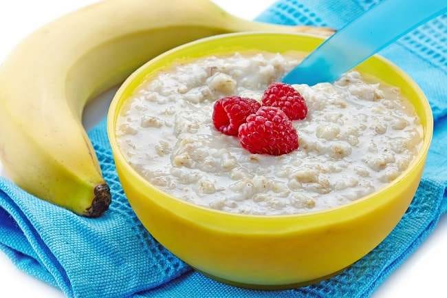 Bolehkah Memberikan Oatmeal untuk MPASI? - Alodokter