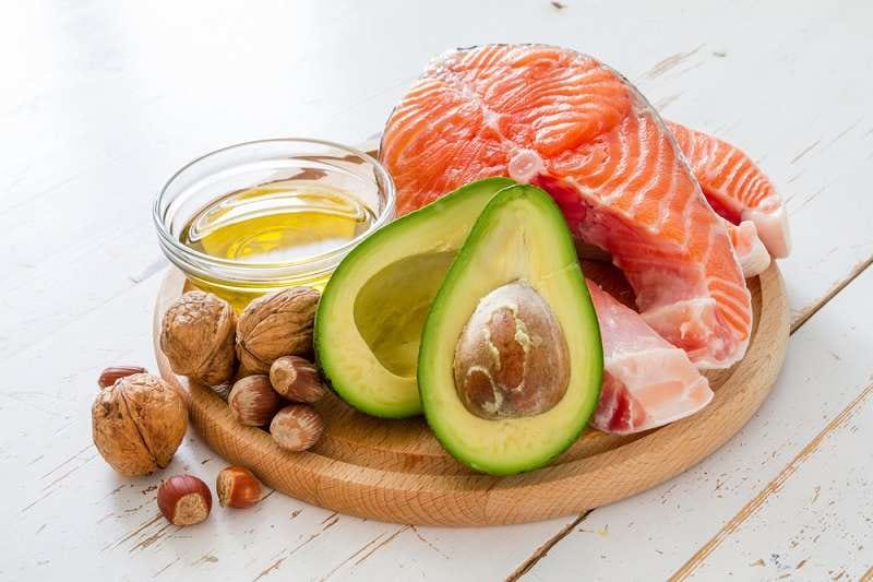 Deretan Makanan Berlemak Tinggi yang Baik untuk Kesehatan - Alodokter