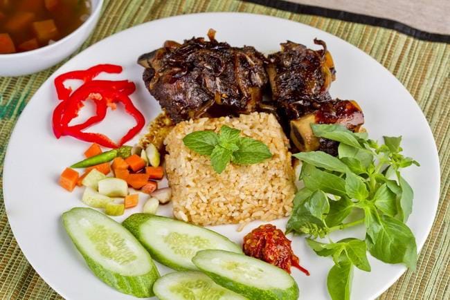 5 Manfaat Daun Kemangi, Sayur Sehat yang Tidak Perlu Dimasak - Alodokter