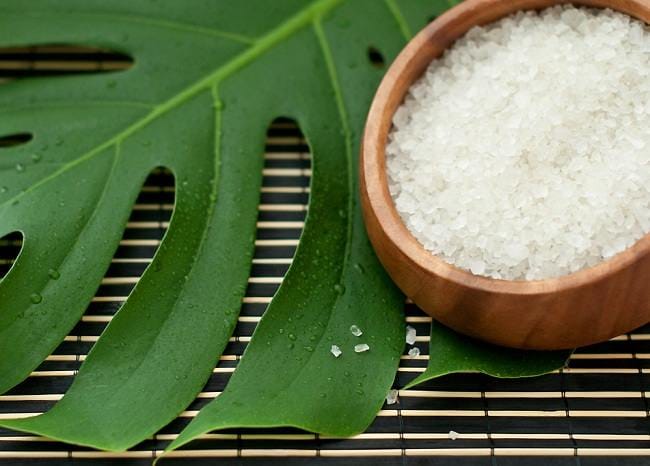 8 Manfaat Air Garam yang Perlu Diketahui - Alodokter