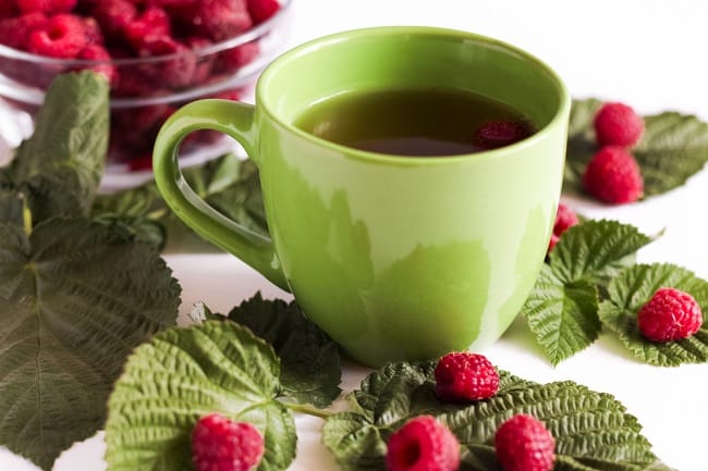 5 Manfaat Teh Daun Raspberry Merah bagi Kesehatan - Alodokter