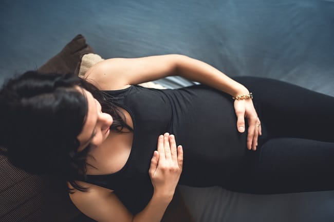 Jantung Berdebar pada Ibu Hamil, Berbahaya atau Tidak? - Alodokter