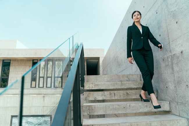 Daftar Olahraga 5 Menit yang Bisa Dilakukan Ketika Sibuk - Alodokter