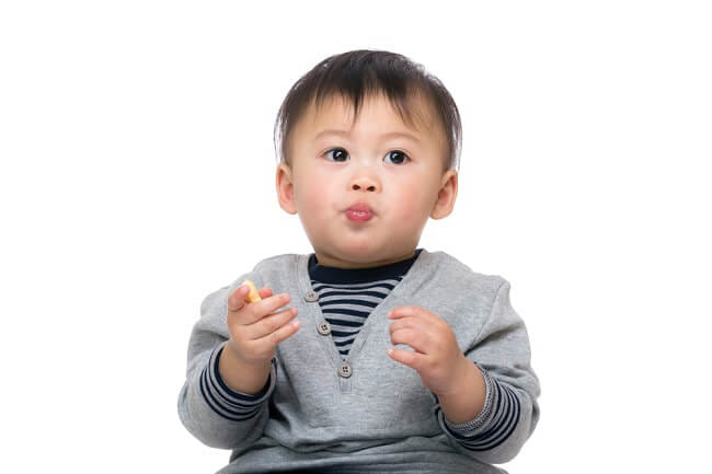 Penyakit Kulit Anak Bisa Berawal dari Asupan Makanan - Alodokter