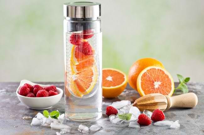 Infused Water, Inilah Berbagai Manfaatnya - Alodokter