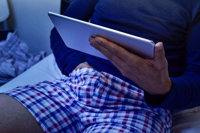 Kenali Masalah yang Bisa Muncul Akibat Onani - Alodokter