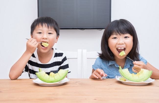6 Manfaat Buah Melon untuk Kesehatan Anak - Alodokter