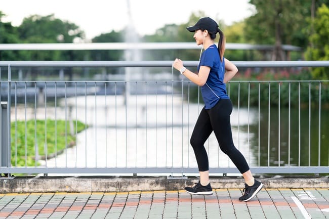Pilihan Olahraga untuk Meringankan Gangguan Kecemasan dan Depresi - Alodokter