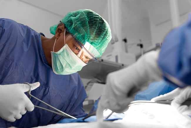 Informasi Lengkap Seputar Dokter Bedah Toraks dan Kardiovaskular - Alodokter