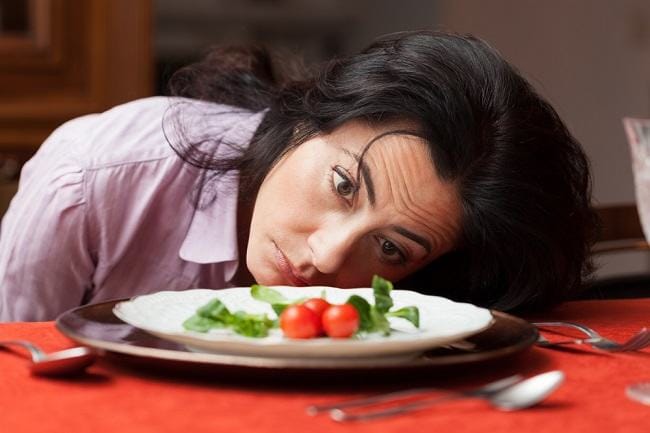 Jangan Asal Ikut-Ikutan! Ini Risiko Kesehatan di Balik Very Low Calorie Diet - Alodokter