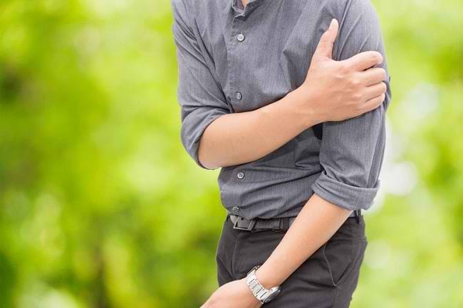 Saraf Kejepit, Ini Gejala, Penyebab, dan Penanganannya - Alodokter