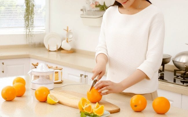 5 Manfaat Vitamin C bagi Ibu Menyusui - Alodokter