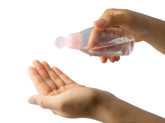 5 Manfaat Baby Oil untuk Orang Dewasa - Alodokter