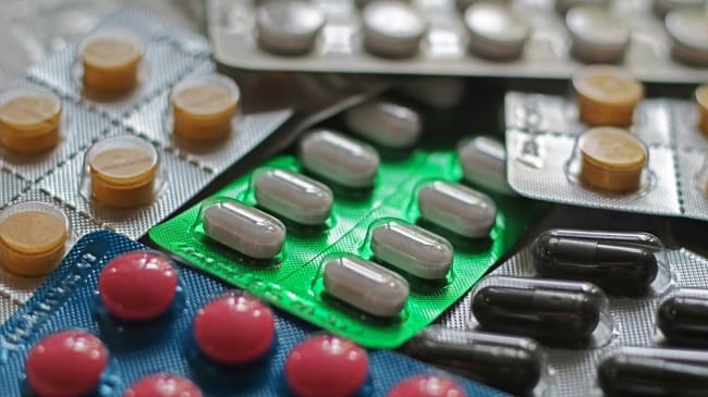 Ini Dosis Harian Obat Selama Isolasi Mandiri - Alodokter