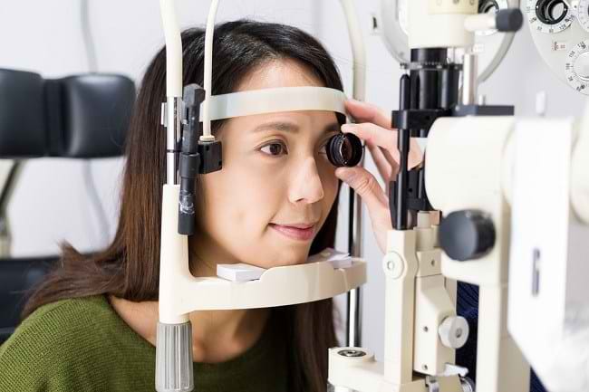 Beragam Penyakit Retina Mata yang Perlu Anda Ketahui - Alodokter