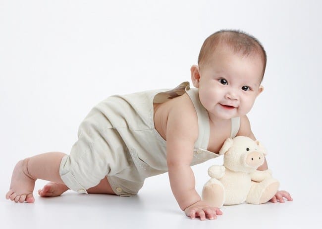 Seberapa Penting Merangkak pada Bayi? - Alodokter