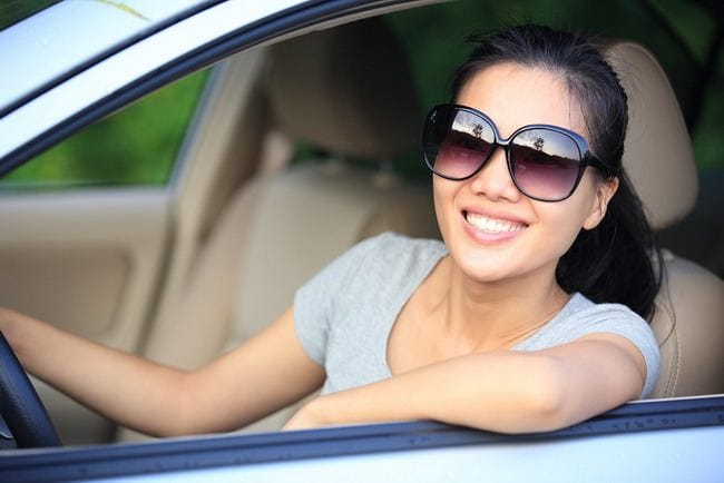 Melindungi Mata dari Sinar UV dengan 5 Cara Efektif - Alodokter