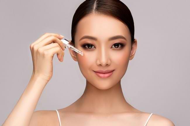 5 Jenis Face Oil untuk Kulit Berminyak dan Cara Tepat Menggunakannya - Alodokter