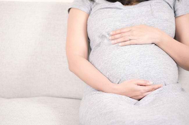 Terpisahnya Otot Perut Ibu Hamil, Ketahui Faktor Risiko dan Cara Mencegahnya - Alodokter