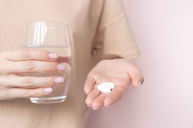 Ibuprofen dan Paracetamol, Ini Perbedaannya - Alodokter