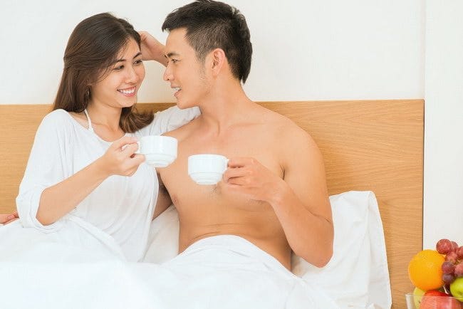 7 Posisi Bercinta untuk Mendapatkan Momongan - Alodokter