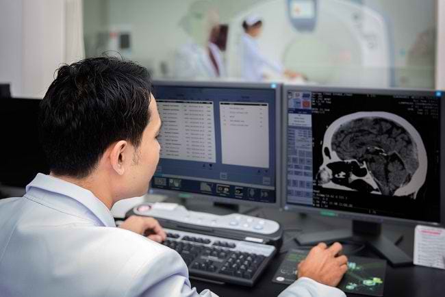 Mengenal Profesi Dokter Spesialis Radiologi dan Perannya dalam Dunia Medis - Alodokter