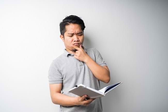 Manfaat Berpikir Kritis dan Cara Melakukannya - Alodokter