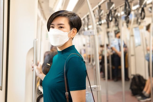 6 Tips Sehat agar Tetap Nyaman Beraktivitas di Tengah Penyebaran COVID-19 Varian Omicron - Alodokter