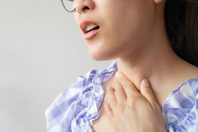 Kenali 4 Penyebab Amandel Bengkak dan Obatnya - Alodokter