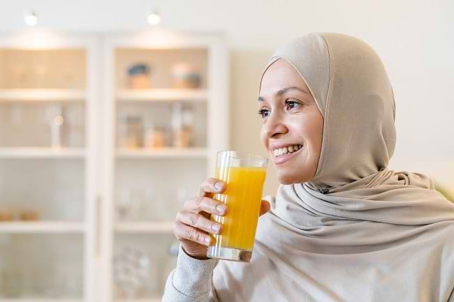 5 Pilihan Minuman untuk Mencegah Dehidrasi Saat Puasa - Alodokter