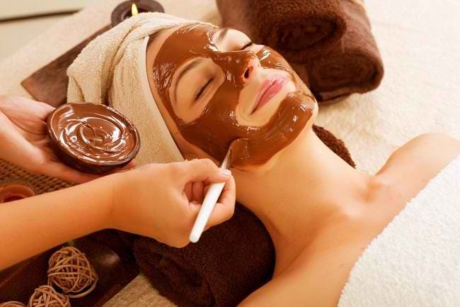 Manfaat Masker Cokelat untuk Wajah dan Cara Membuatnya - Alodokter