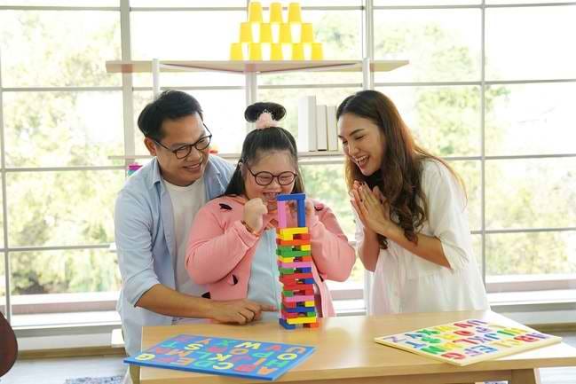 Mengenal Anak Berkebutuhan Khusus dan Cara Mendampinginya - Alodokter