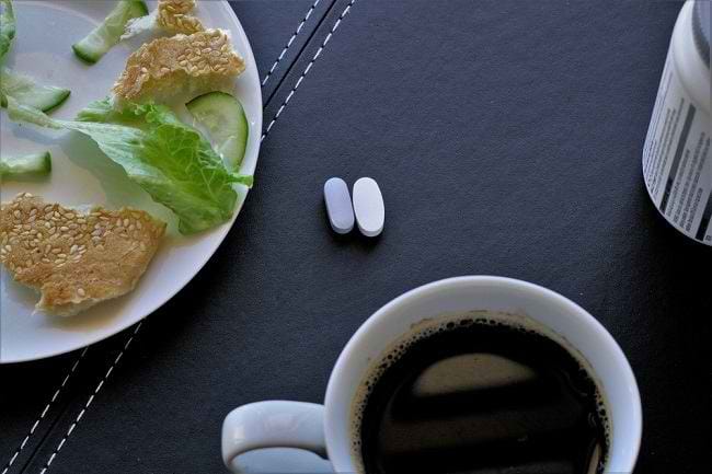 4 Dampak Konsumsi Obat setelah Minum Kopi - Alodokter