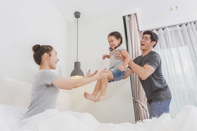 Bun, Ini Cara Menjaga Hubungan Suami Istri setelah Memiliki Anak Pertama - Alodokter