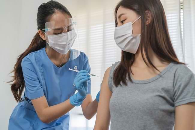 Pentingnya Vaksin Flu sebagai Perlindungan Optimal di Masa Pandemi - Alodokter