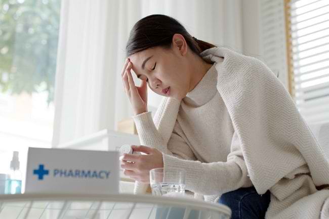 Daftar Obat Migrain yang Dijual Bebas dan Sesuai Resep Dokter - Alodokter