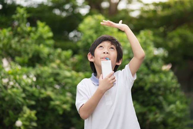 Kandungan Nutrisi Susu Peninggi Badan dan Cara Kerjanya - Alodokter