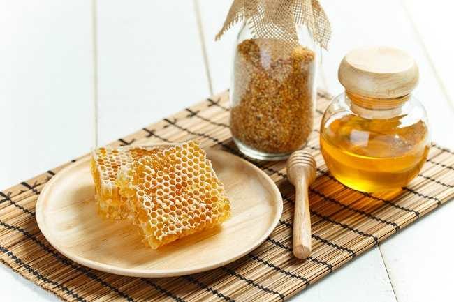 6 Manfaat Sarang Madu untuk Kesehatan - Alodokter