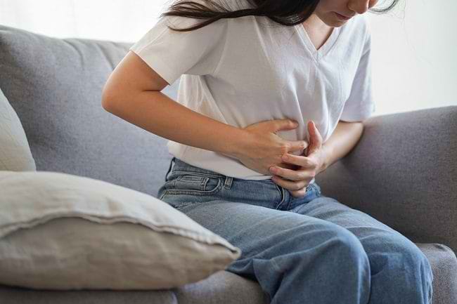 8 Cara Mengatasi Asam Lambung Naik - Alodokter