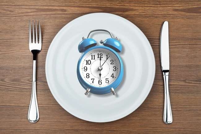 Aturan Jam Makan untuk Diet yang Tepat dan Efektif - Alodokter