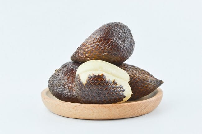 8 Manfaat Buah Salak untuk Ibu Hamil - Alodokter