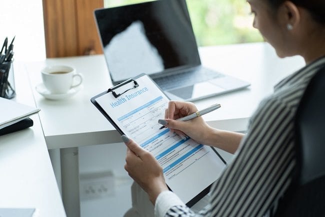 Asuransi Kesehatan, Pertimbangkan Hal Ini sebelum Memilih - Alodokter