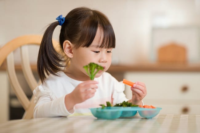 Bunda, Ini Daftar Vitamin Penambah Nafsu Makan Anak - Alodokter