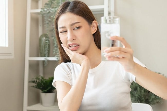 Benarkah Minum Air Es Saat Haid Menyebabkan Kista? - Alodokter