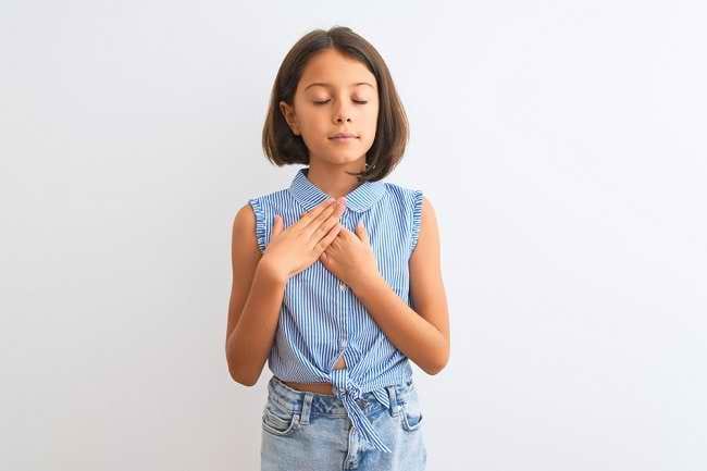 Anak Sering Mengeluh Nyeri Dada? Mungkin Ini Penyebabnya - Alodokter
