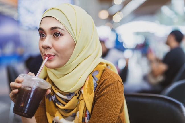 Amankah Minum Kopi Saat Buka Puasa? - Alodokter