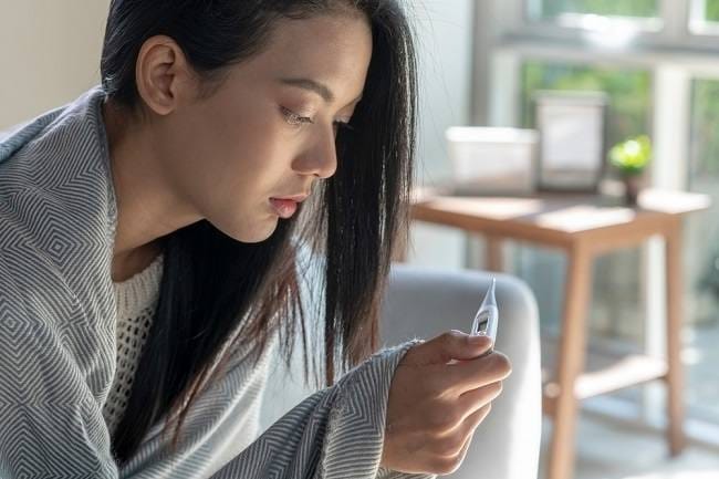 Hiperpireksia, Kenali Penyebab dan Cara Menanganinya - Alodokter